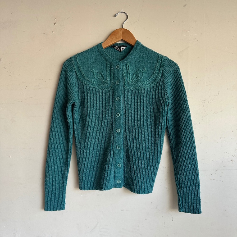 Vintage 70s green cardigan sweater